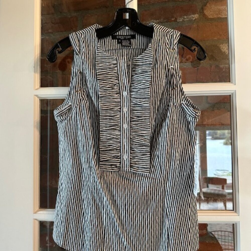 ETCETERA NWT Black and White Button Down Sleeveless Top Size 6